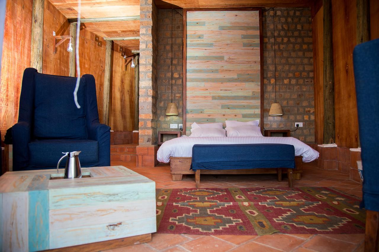 Buvi Lodge Limited Entebbe Ngoại thất bức ảnh