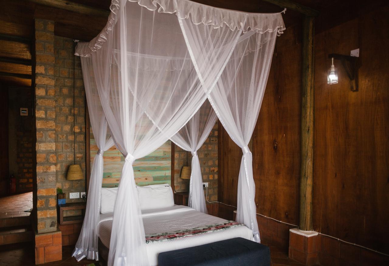 Buvi Lodge Limited Entebbe Ngoại thất bức ảnh